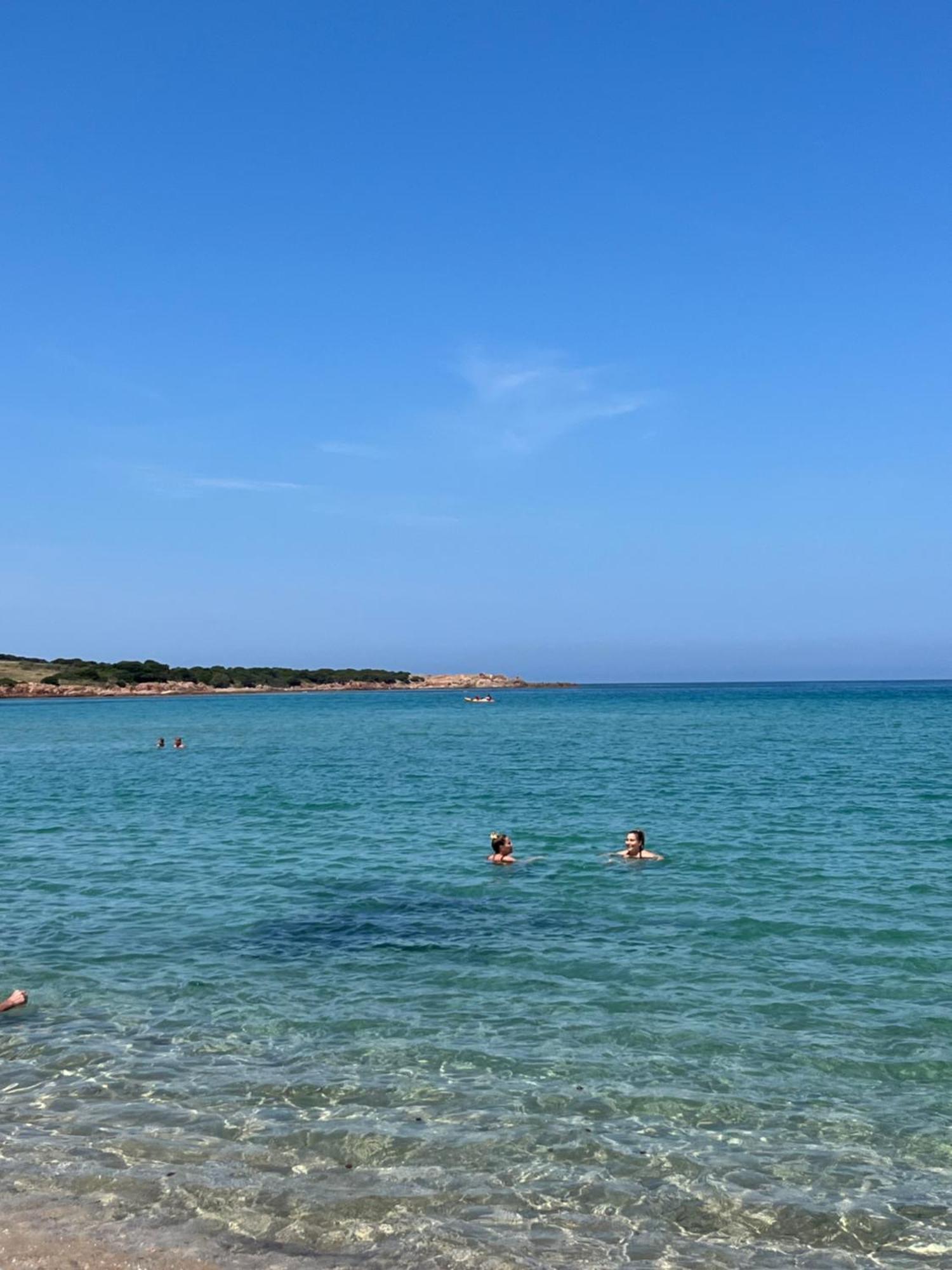 Isola Rossa Appartamenti Paduledda Екстер'єр фото